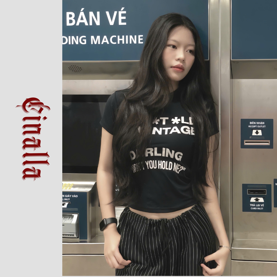 Áo Croptop Đen In Chữ Phong Cách Streetwear
