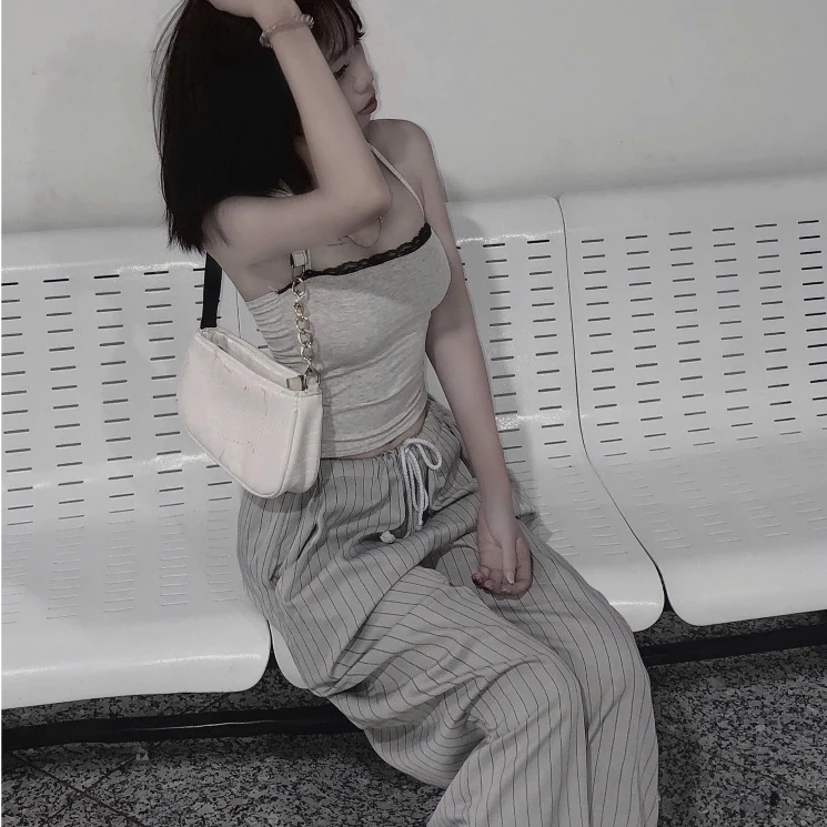 Quan-Cargo-Đung-Gu-Cua-Ban